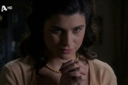 Άγιος έρωτας εξελίξεις: Η Μάρω σχεδιάζει την εξόντωση του Παύλου και ο Πέτρος εκβιάζει τη Χλόη!