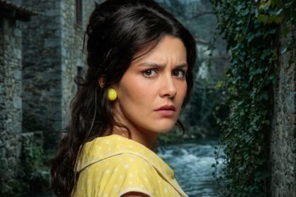 Το σπίτι δίπλα στο ποτάμι επόμενα επεισόδια: Γάμος, εγκυμοσύνη και η γέννηση του γιου του Οδυσσέα