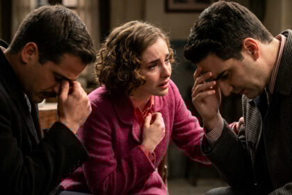 Άγιος έρωτας Ειρήνη: Λαθραία, εκβιασμοί & το ψυχιατρείο!