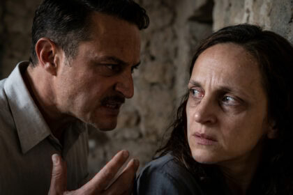 Άγιος έρωτας επεισόδια: Η Αγγέλα οπλισμένη & η Χλόη σε κρίση