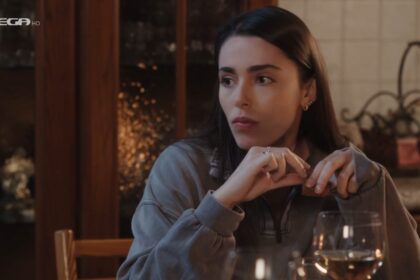 Η Γη της Ελιάς: Η Ισμήνη σταματάει τα χάπια, το σκάει και εισβάλλει στο σπίτι της Αριάδνης!