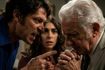 Ηλέκτρα: Ένοπλη Επίθεση Νικόλα & Η Νεφέλη Διεκδικεί το Παιδί