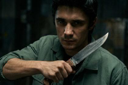 Να μ’ αγαπάς Λευτέρης: Το όπλο στον κρόταφο της Σοφίας!