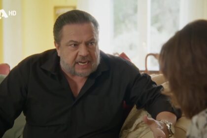 Να μ’ αγαπάς spoiler: Ο Άγγελος πετάει τον Θεόφιλο στον δρόμο και η σκοτεινή συμμαχία της Σοφίας!