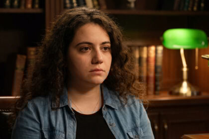 Η Γη της Ελιάς: Το προξενιό, η προδοσία & η άγρια φυγή!