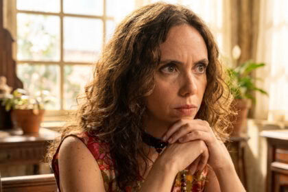 Ηλέκτρα αύριο 10/3: Η Φιόνα στο νεκροτομείο, η βίαιη επίθεση του Παύλου στη Νεφέλη και η Ηλέκτρα σε ριψοκίνδυνη αποστολή!