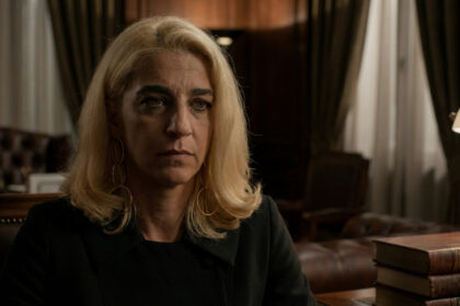 Porto Leone spoiler: Η Βίκυ χτυπάει και βασανίζει την Κοραλία, αλλά η αλήθεια την τσακίζει!