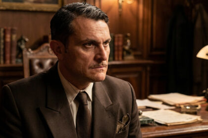 Άγιος έρωτας spoiler: Η ανατροπή της δίκης, η αυτοθυσία του Ανδρέα και το μαχαίρι στο φινάλε!